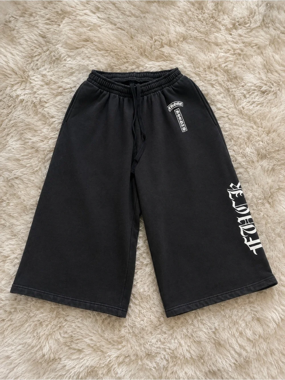 Chrome hearts men's capri shorts soap and water black M